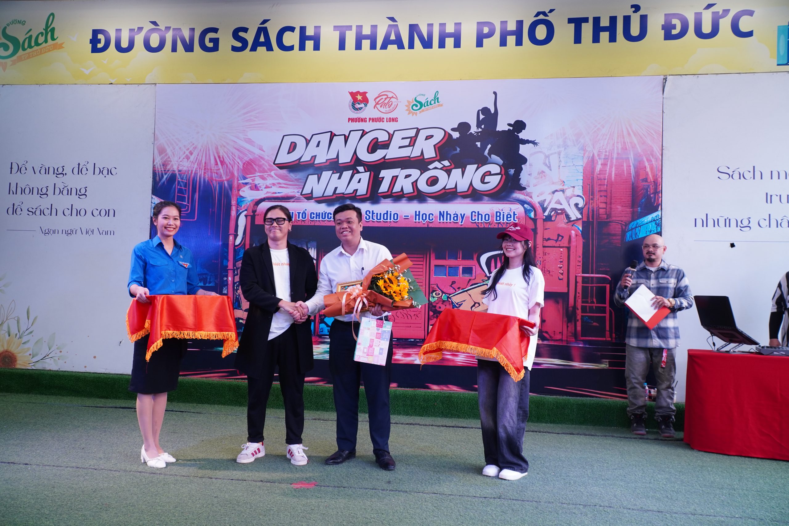 Dancer Nhà Trồng